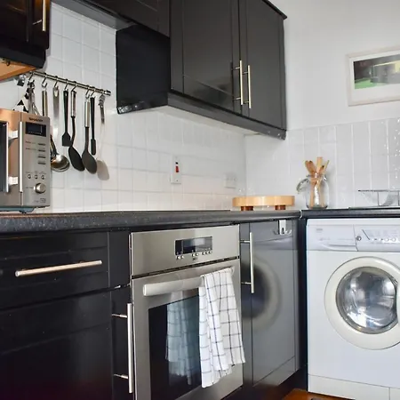 1 Bedroom Διαμέρισμα *